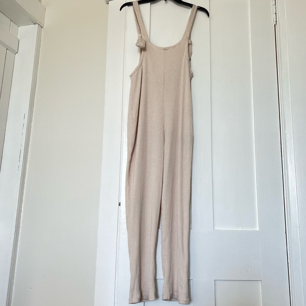 La Vie en Rose 3D Puppy Cream Ribbed Jumpsuit, S - Picture 4 of 9